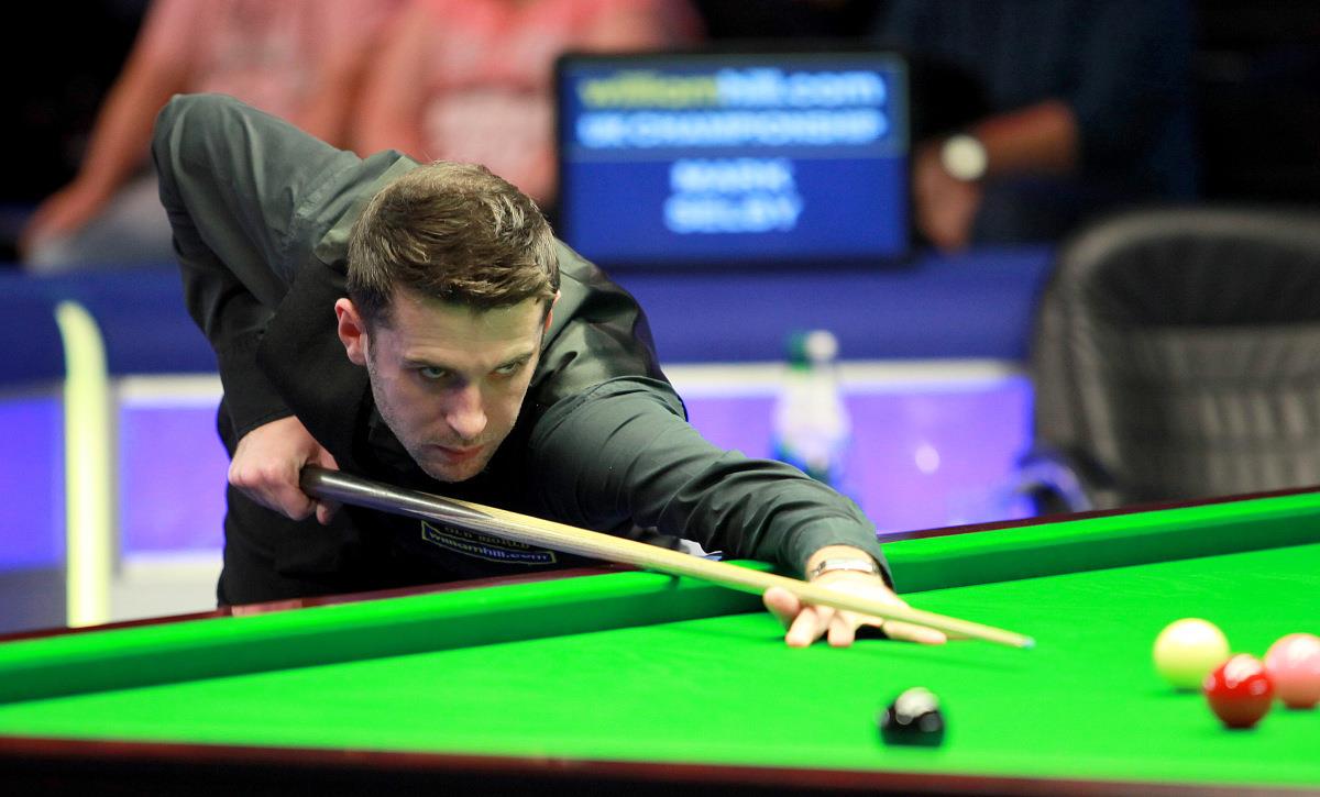 继续留在俱 继续留在俱