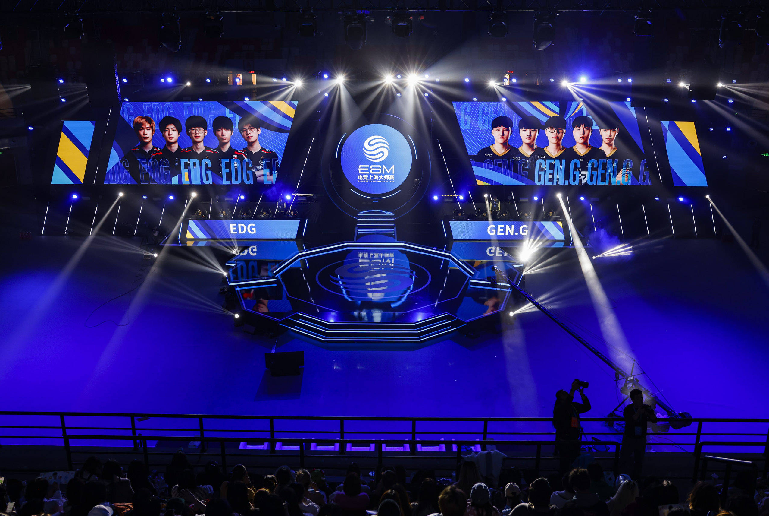 巨头云集的 巨头云集的