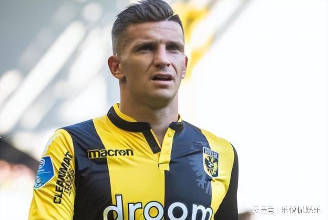 战胜劲敌菲 战胜劲敌菲