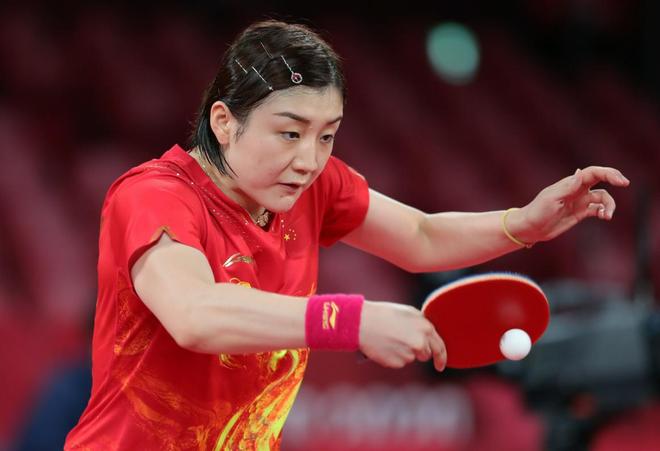 还通过假动 还通过假动