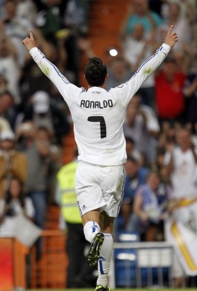 随着巴黎奥 随着巴黎奥