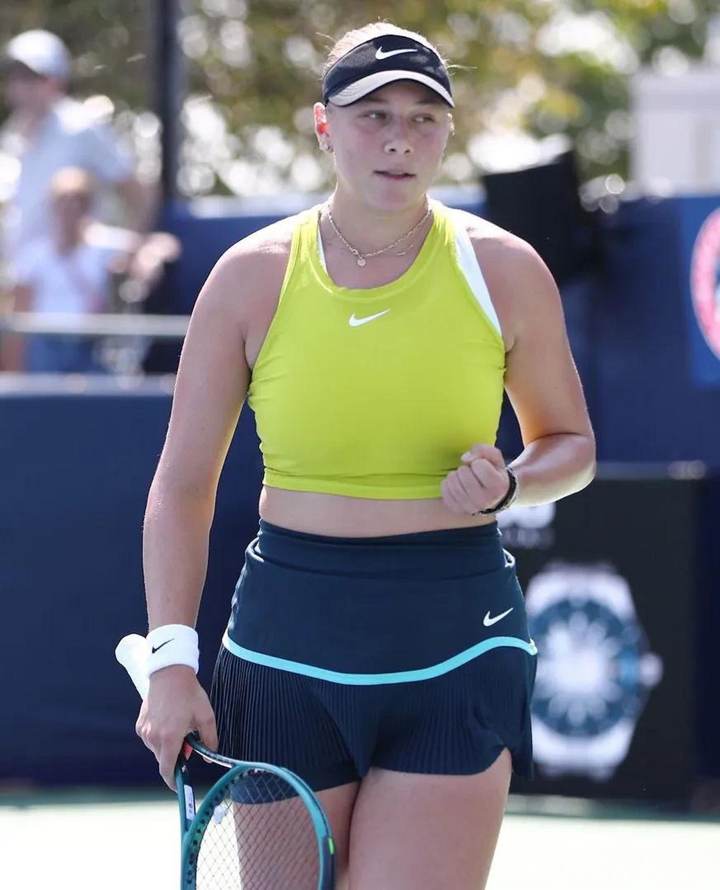 一是期望值 一是期望值