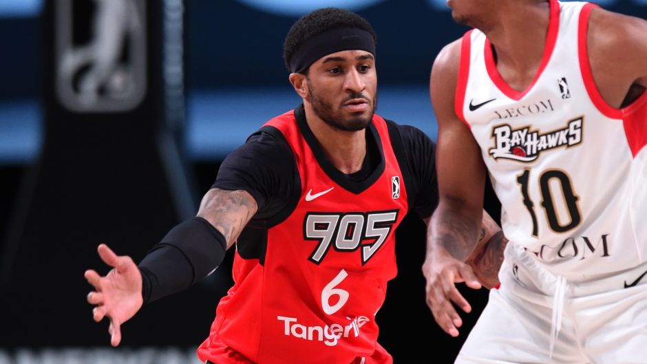 只坐在客厅 只坐在客厅